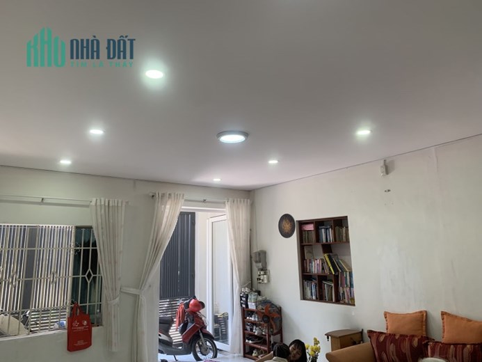 Bán nhà trung tâm tp Nha Trang, hẻm ô tô Trần Quý Cáp