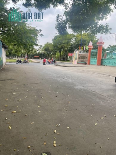 Nhà bán 34. Đường số 13 Bình Hưng Hoà A Bình Tân 3 tỷ 150tr