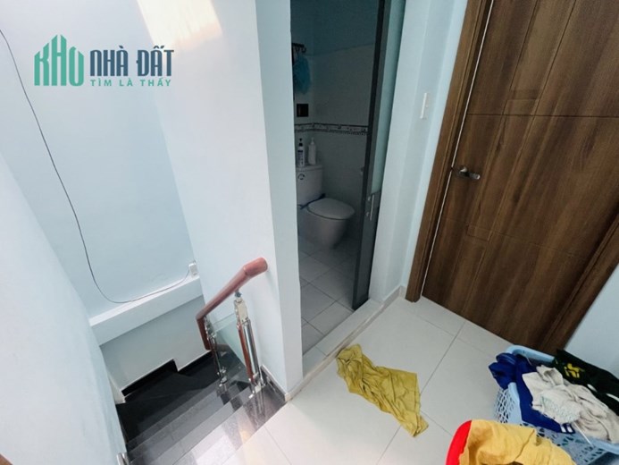 Kế bên TÂN PHÚ - NHÀ ĐẸP - 30m2- Hẻm XE HƠI NHỎ  3.1 tỷ