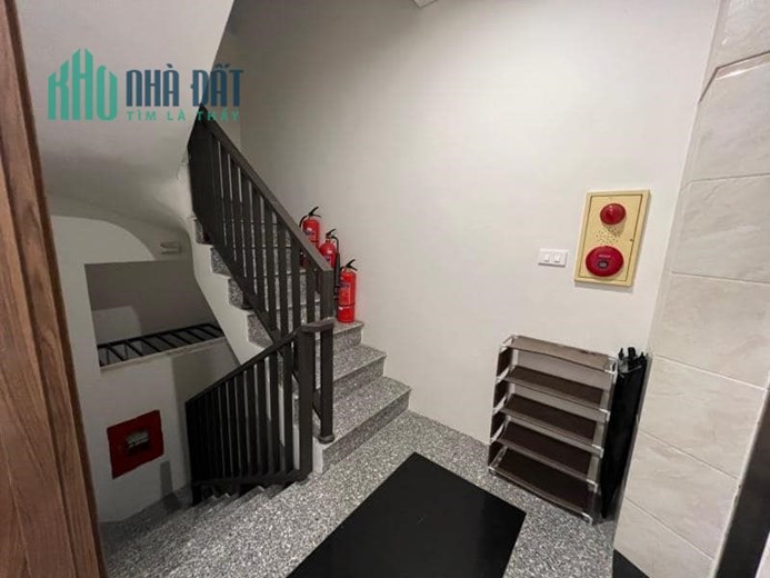 BÁN NHÀ RIÊNG PHỐ TÔ NGỌC VÂN - TÂY HỒ. TÒA CĂN HỘ CAO CẤP. DT 88M2. GIÁ 19,5 TỶ