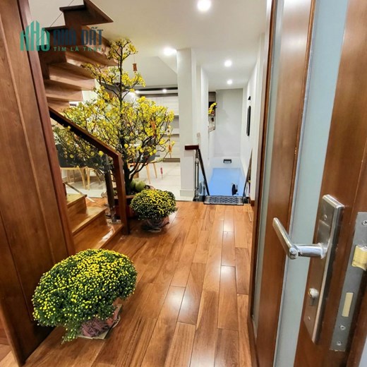 Bán nhà kế mặt tiền hẻm 8m, Tân Phú -5 Tầng, 65m2-9 tỷ DTSD 305m2