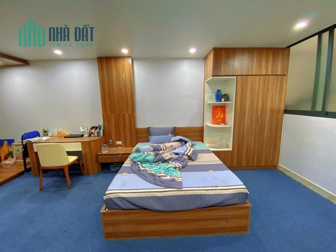 SIÊU HIẾM-MẶT PHỐ PHẠM VĂN ĐỒNG-2 THOÁNG-KINH DOANH CỰC TỐT-33M2-CHỈ 9,4TỶ