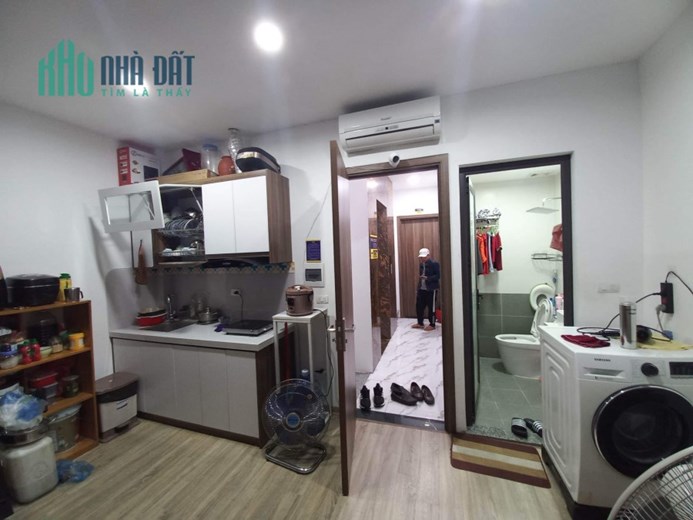 90m 8 Tầng Thang Máy Căn Hộ Cao Cấp Full Nội Thất Dòng Tiền Gần 1 Tỷ 1 Năm. Chủ Thiện Chí Bán.