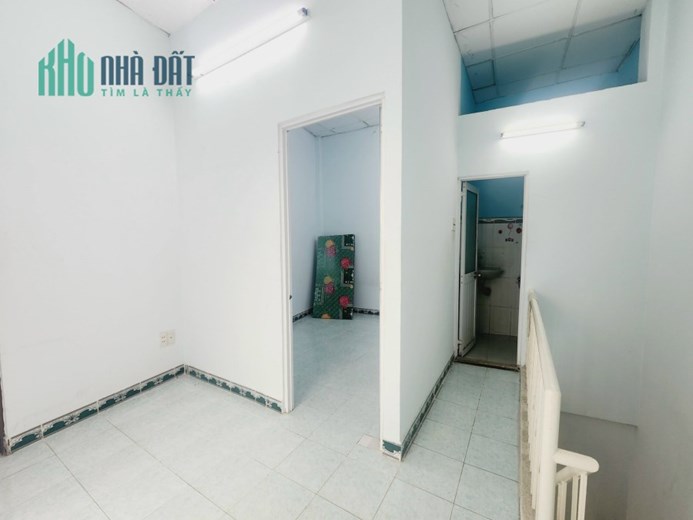 Giảm S.O.S 400 triệu -Nhà gần sân bay Tân Sơn Nhất  36m2 – Chỉ 2.89 tỷ