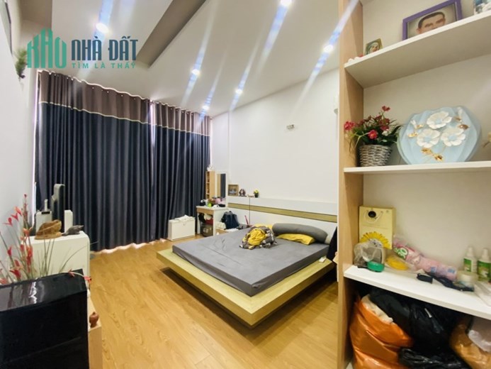 Cần Bán Mặt Tiền Kinh Doanh 66M2 Phú Trung Quận Tân Phú