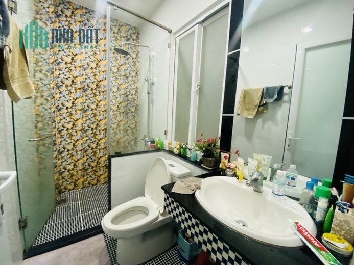 Cần Bán Mặt Tiền Kinh Doanh 66M2 Phú Trung Quận Tân Phú
