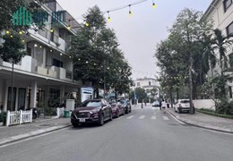 Cho thuê Biệt thự Vinhomes Thăng Long, diện tích 93.5m, FULL NỘI THẤT