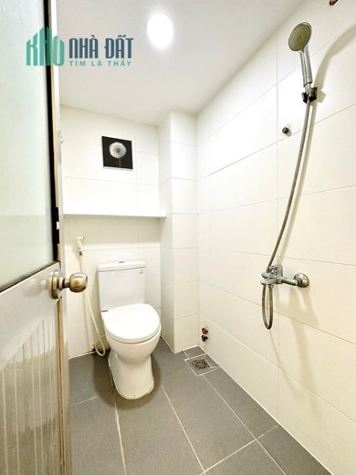 Bán nhà Hẻm xe hơi Bạch Đằng Q. Bình Thạnh, 37m2 (4.7m x 8m), Gần mặt tiền, Giá Rẻ