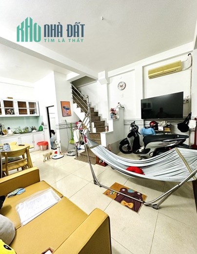 Bán nhà Giá rẻ Gần Q.1, Hẻm xe hơi Đường Vũ Tùng, P.2 Bình Thạnh, 80m2, 3 Tầng, 4PN