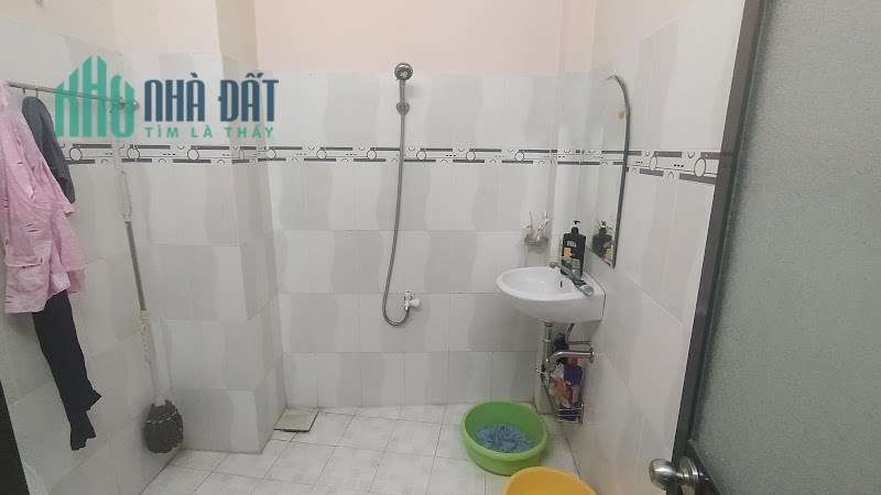 Bán nhà hẻm xe hơi Hoàng Hoa Thám, P.7 Bình Thạnh, 65m2 (7.7m x 10m), Giá rẻ