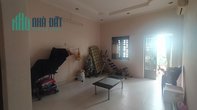 Bán nhà hẻm xe hơi Hoàng Hoa Thám, P.7 Bình Thạnh, 65m2 (7.7m x 10m), Giá rẻ