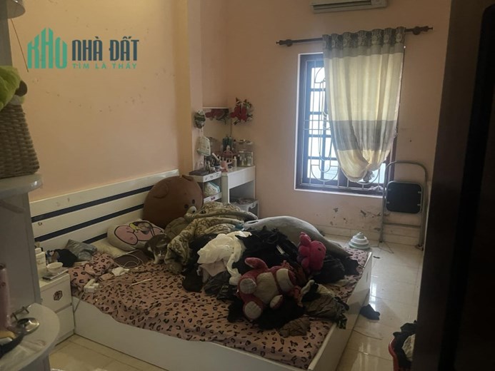 💥 Bán nhà Mặt phố VIP Lạc Long Quân, 75m2 3T, MT siêu đẹp 6.5m, Cực rẻ15.5 Tỷ 💥