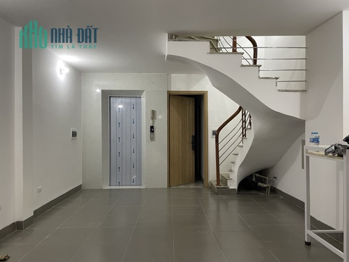 💥 Bán Tòa Chung cư Mini Phạm Ngọc Thạch, 55m2 7T Thang máy, 13 Phòng KK, 13.5 Tỷ 💥