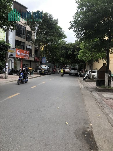 Bán đất Sài Đồng, hai thoáng, vỉa hè, KD, 85 m2, giá chỉ 9 tỷ.