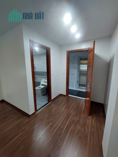 95m Mặt Tiền 6m Phố Lê Trọng Tấn Thanh Xuân. Nhà Phân Lô Ô Tô Tránh. Kinh Doanh Sầm Uất. Chủ Thiện