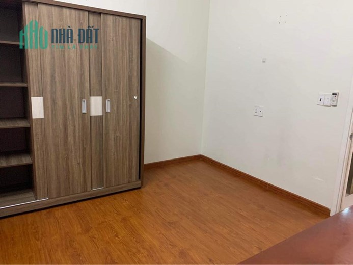 CH 2PN/2WC cần bán gấp trong tháng, view hồ bơi , còn TL