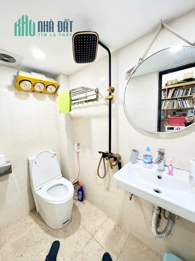 Chất Hơn Nước Cất! Bán Nhà Nguyễn Trãi 51mx5T, KD Đỉnh, Ô TÔ Vào Nhà, Dân Trí Cao, An Ninh Tuyệt
