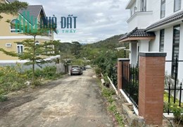 CẦN BÁN LÔ ĐẤT BIỆT THỰ VIEW ĐẸP
GẦN RESORT LÝ NHÃ KỲ P7 ĐÀ LẠT
