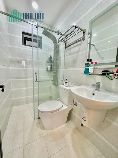 Bán nhà Hẻm xe hơi  8m Bành Văn Trân - Cách Mạng Tháng 8, DT: 4.2x16m, 4T - 5PN, 11.6 tỷ