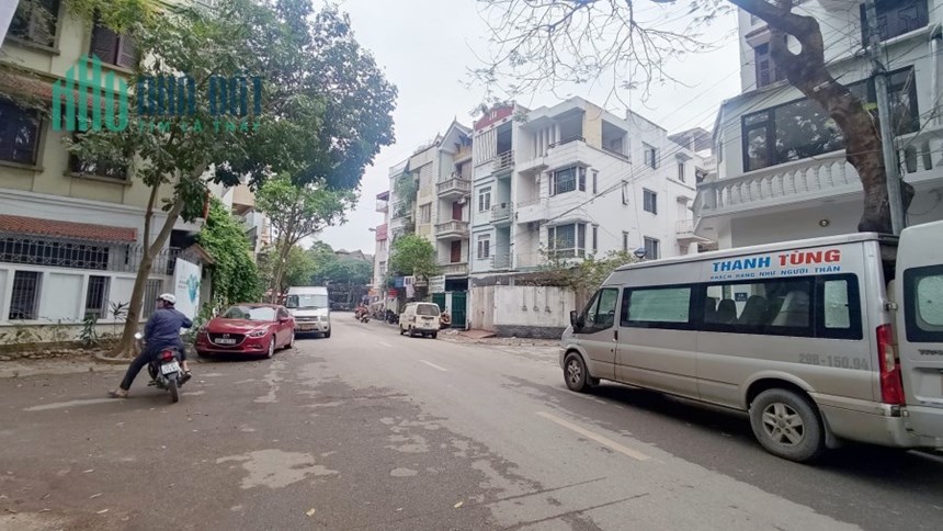 Bán nhà lô góc Nguyễn Khuyến Hà Đông, kinh doanh đắc địa, 118m2x5T, mt20m nhỉnh 24 tỷ