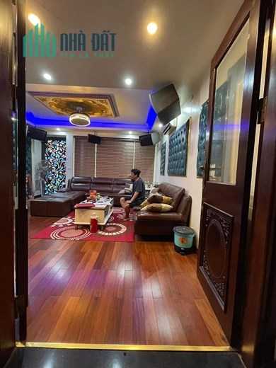 Bán Rẻ Nhà Đẹp Quận 11, HẺM RỘNG RÃI 1 TRỤC, 81m2, 11.5 TỶ HẠ CÒN 8.1 TỶ, 4 Phòng