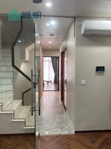 Bán ShopHouse phố Đức Giang, 5 Tầng, Thang Máy,View Công viên, An Sinh Đỉnh.