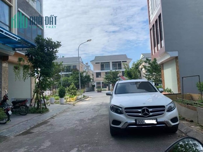 Bán gấp đất dịch vụ Dương Nội Hà Đông, 50m2 MT 4.35m 2 mặt đường hiếm nhỉnh 7 tỷ