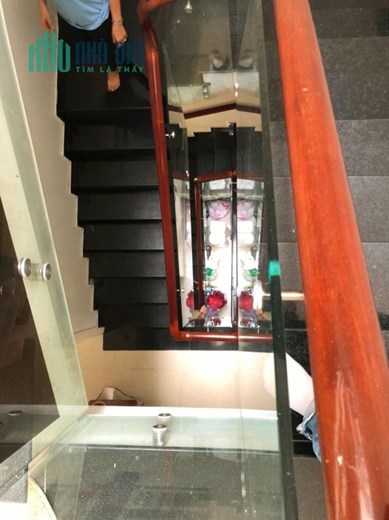 Cần Bán Căn Nhà HXH 4Tầng Tân Sơn Nhì Quận Tân Phú