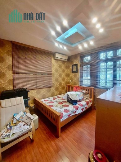 Bán nhà lô góc, Phương Mai, Đống Đa 50mxMT4.6m, ô tô, KD, phòng khám, 9.4 tỷ. LH: 0366051369
