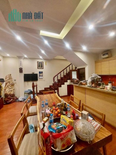 Bán nhà lô góc, Phương Mai, Đống Đa 50mxMT4.6m, ô tô, KD, phòng khám, 9.4 tỷ. LH: 0366051369
