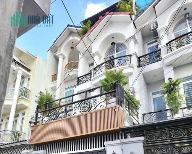 OTO CHẠY VI VU, KHU BÀN CỜ, 1 TRỆT 3 LẦU 4PN 4WC GẦN CHỢ HIỆP BÌNH