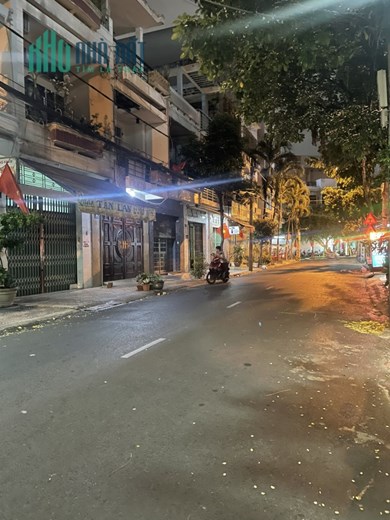 Mặt tiền Bàu Cát, 12x19m, 4 Tầng vuông vức, 36 CHDV cho thuê 120tr HĐ 5 năm, 53 Tỷ TL