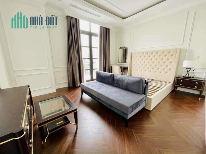 Ông Chú Nhờ Bán Nhà Biệt Thự Tây Mỗ, Sát Vin, Đường 12M, Vỉa Hè, Lô Góc, Dt 210m x3.5T. Giá 17.5 Tỷ.
