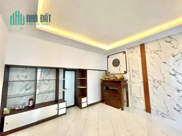 75m Mặt Tiền 7m Phố Thái Thịnh Trung Tâm Quận Đống Đa. Chủ Thiện Trí Bán.