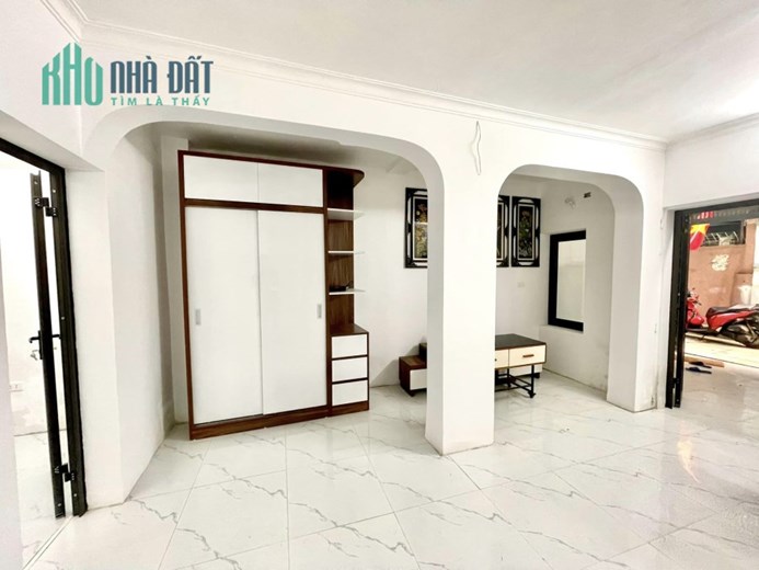 75m Mặt Tiền 7m Phố Thái Thịnh Trung Tâm Quận Đống Đa. Chủ Thiện Trí Bán.
