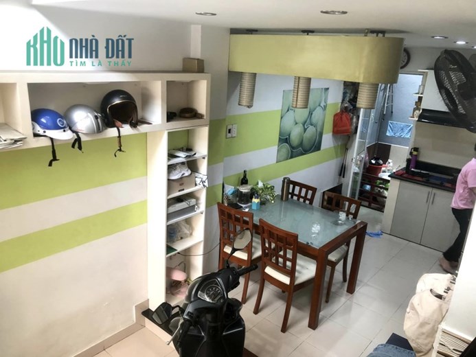 NHÀ 4 TẦNG HẼM THÔNG OTO KIA ĐỔ CỬA-SÁT MẶT TIỀN-ĐANG CHO THUÊ 8TR/THÁNG CHỈ NHỈNH 5 TỶ