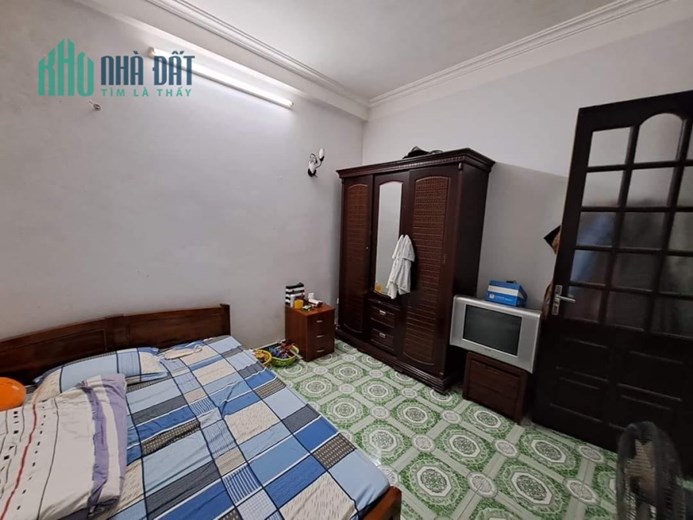 CHO THUÊ NHÀ 40M 4 TẦNG TẠI - NGÔ THÌ NHẬM HÀ ĐÔNG - 5 NGỦ Ô TÔ ĐỖ CƯA - GIÁ 8.5 TR