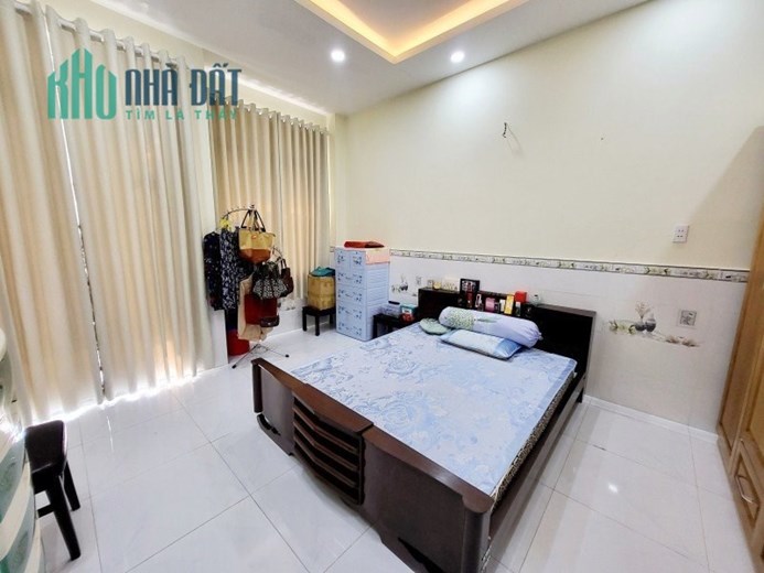 Bán nhà Hẻm xe hơi đường Trường Chinh-Phan Văn Hớn, 4 Tầng -61m2 chỉ 4 tỷ