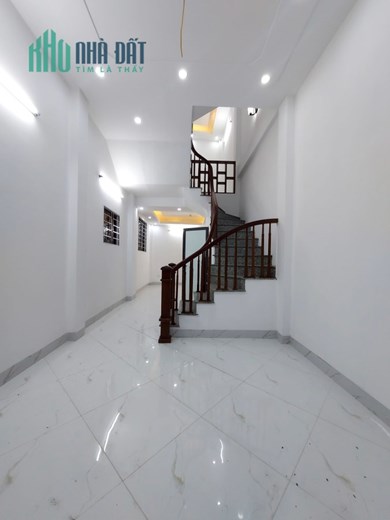 Bán nhà Vĩnh Hưng Hoàng Mai 36.5M 4 Tầng, 4 ngủ giá 3.2 tỷ