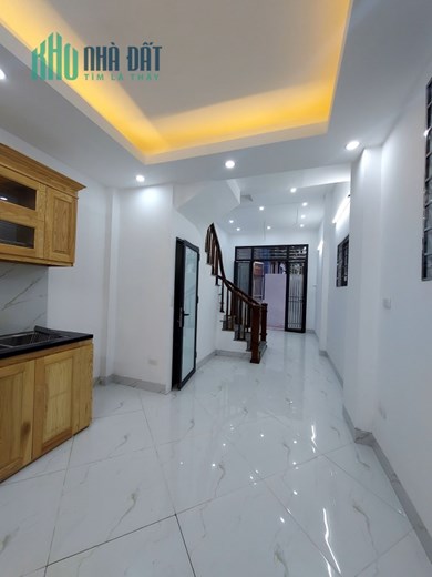 Bán nhà Vĩnh Hưng Hoàng Mai 36.5M 4 Tầng, 4 ngủ giá 3.2 tỷ