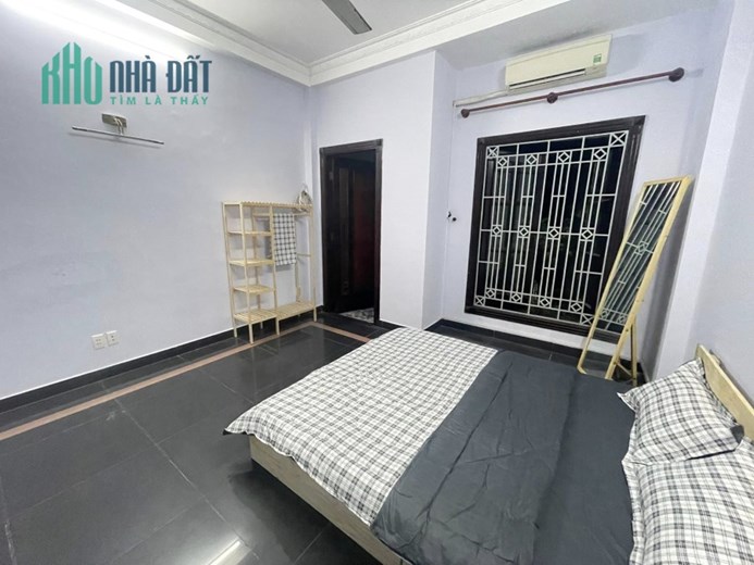 HẺM 8M GIÁP QUẬN 1 ĐẸP NHÂT KHU NÀY, 78M2, 4 TẦNG, NGANG LỚN, P1 BÌNH THẠNH