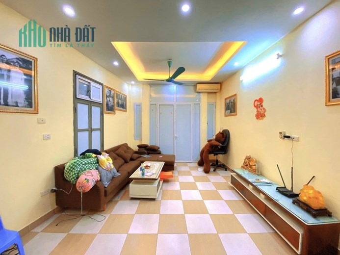 💥 Bán nhà Mặt phố Khâm Thiên, Đống Đa, 36m2 6T, Siêu KD, Chỉ 13.4 Tỷ 💥