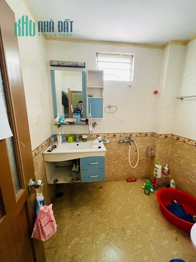 Nhà trương định 40m2 x5T giá 3.55 tỷ,nhà mới,đẹp,ở luôn