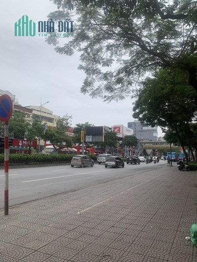 Nhà mặt phố Nguyễn Văn Cừ-Long Biên 90m x 4tầng, thông sàn, cách cầu Chương Dương 200m