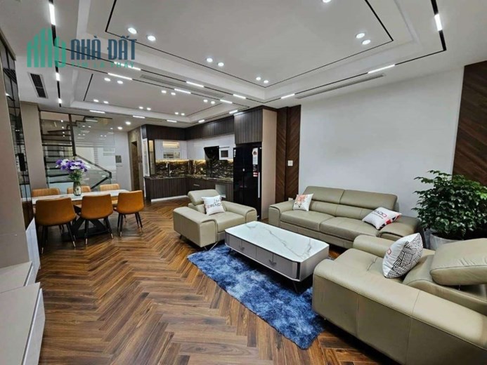 Bán nhà Gia Thụy, Long Biên, xây mới nội thất xịn, thoáng, ô tô tránh, 65m2x 6t, 10 tỷ 9