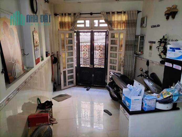 GẤP BÁN NHÀ 3 TẦNG BTCT - TRUNG TÂM QUẬN 3-1 TRỆT 2 LẦU-BAN CÔNG- NHỈNH 3 TỶ.