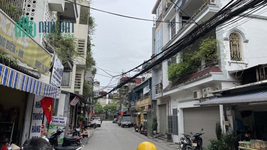 Bán nhà sát ngõ 466 Ngô Gia Tự, ôtô tránh thông 4phía,gần chợ Gỗ,kinh doanh,70m*4T,6.7 tỷ