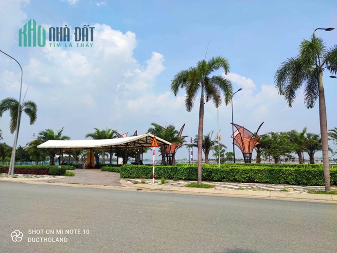 Bán GẤP nhà mặt tiền 2T, 7.7x27m, gần Khu Biệt thự An Phú Đông Quận 12