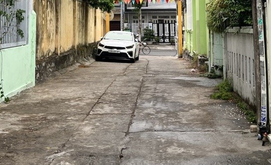 Nhà Lê Văn Hưu 40m ra MT, K4.5m, 85m2, 9 căn hộ