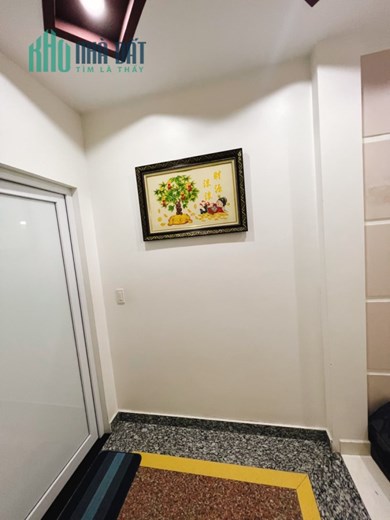 8.NHÀ DÂN XÂY ĐỘC LẬP 3.5 TẦNG MỚI NGÕ HÀO KHÊ OTO ĐỖ CỬA